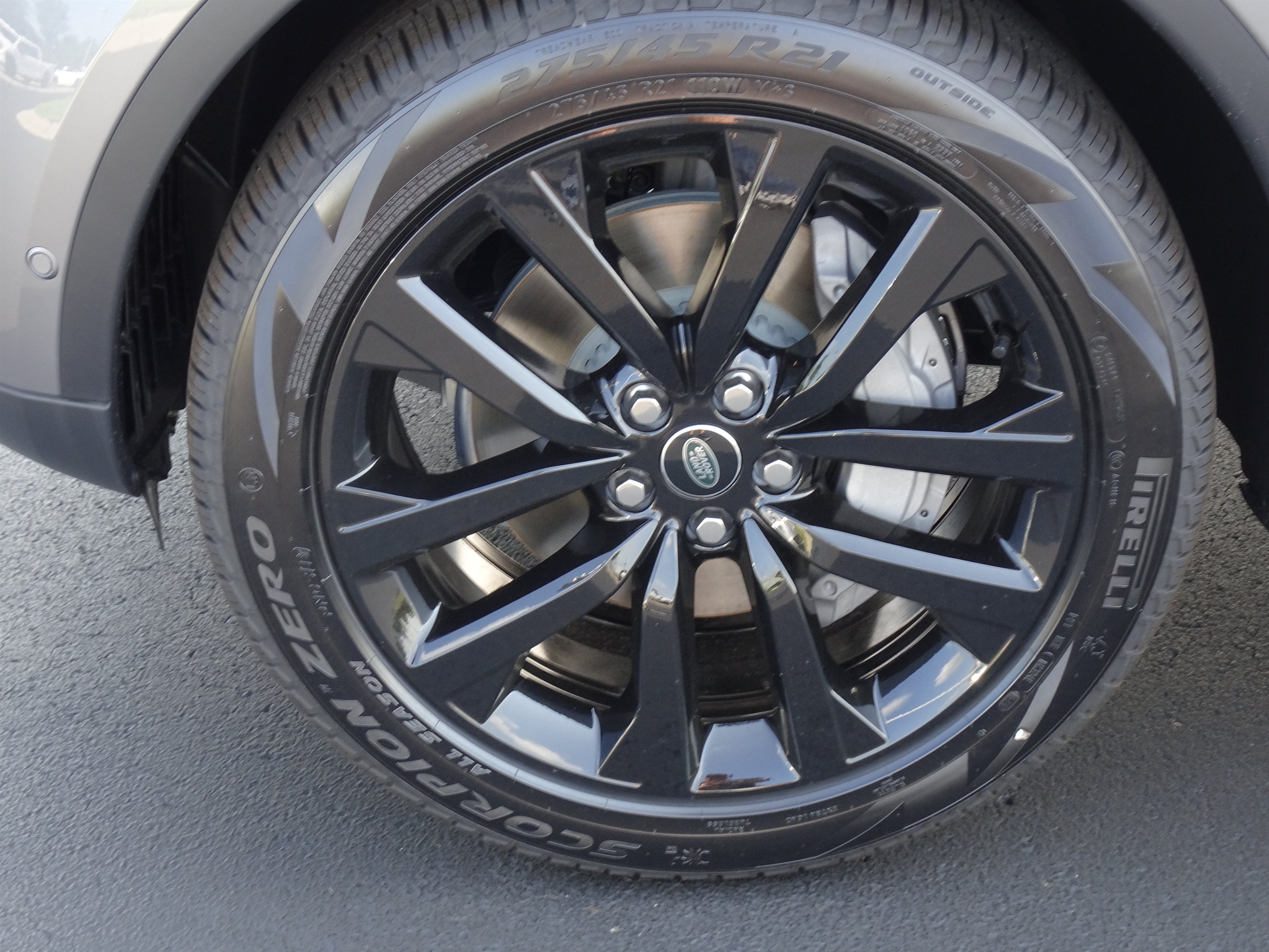 New 2026 Land Rover Discovery S AWD/4WD image 31