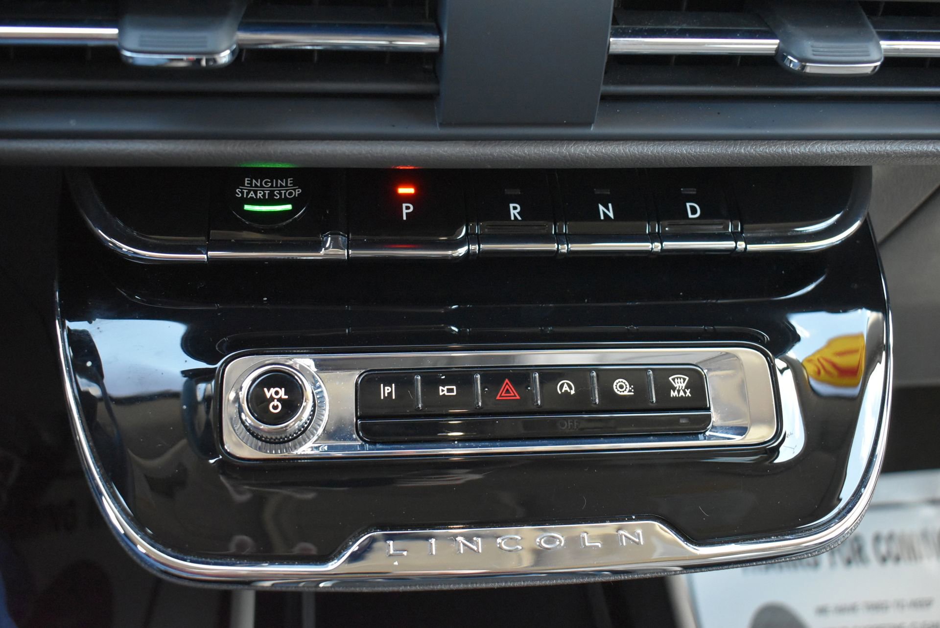 Used 2023 Lincoln Corsair AWD w/ Equipment Group 101A image 29