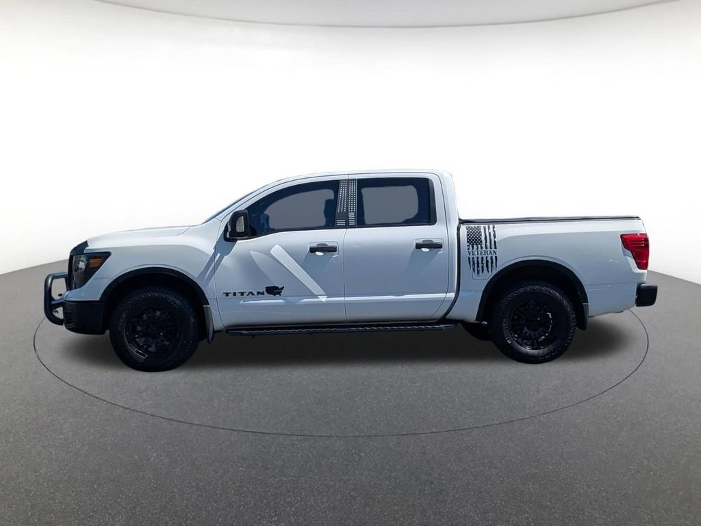 Used 2019 Nissan Titan S AWD/4WD image 8
