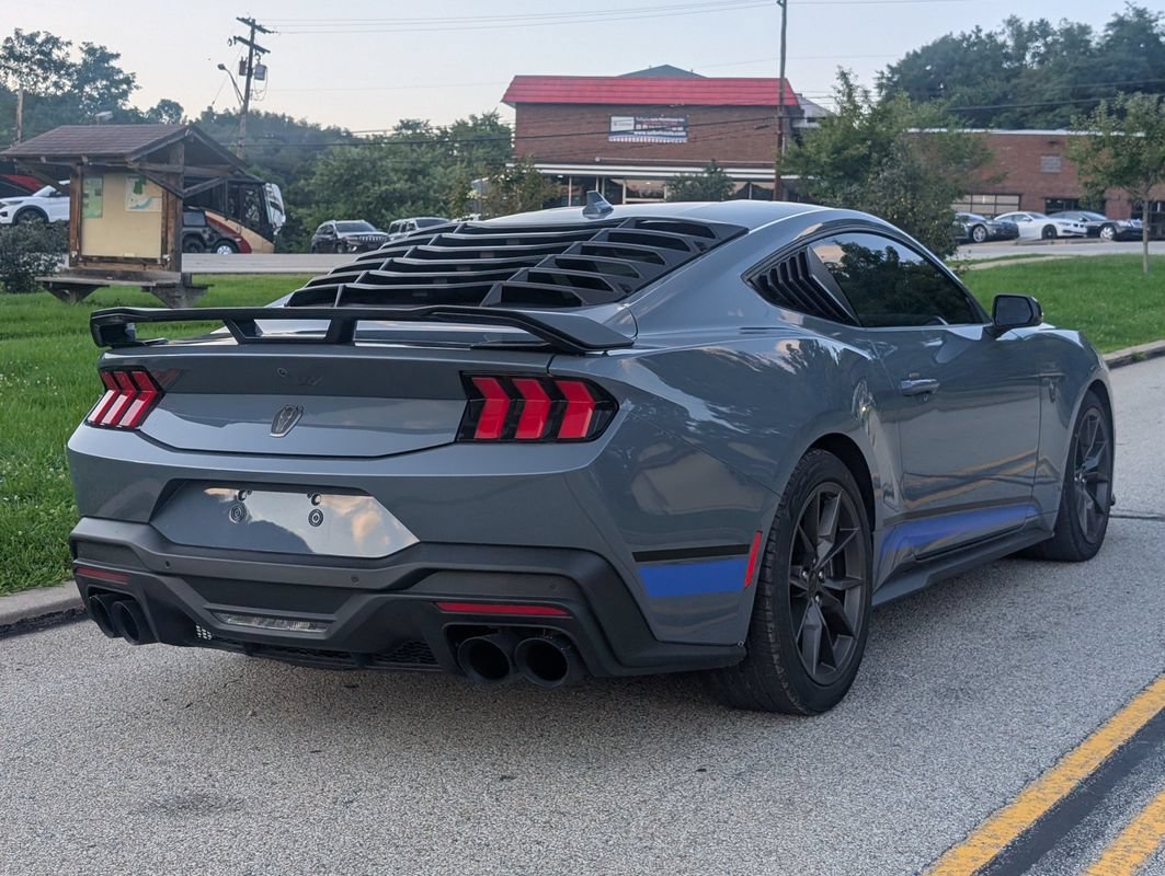 Used 2024 Ford Mustang Dark Horse RWD image 5