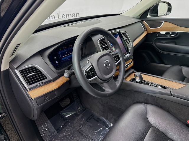 Used 2023 Volvo XC90 B6 Core w/ Climate Package image 10