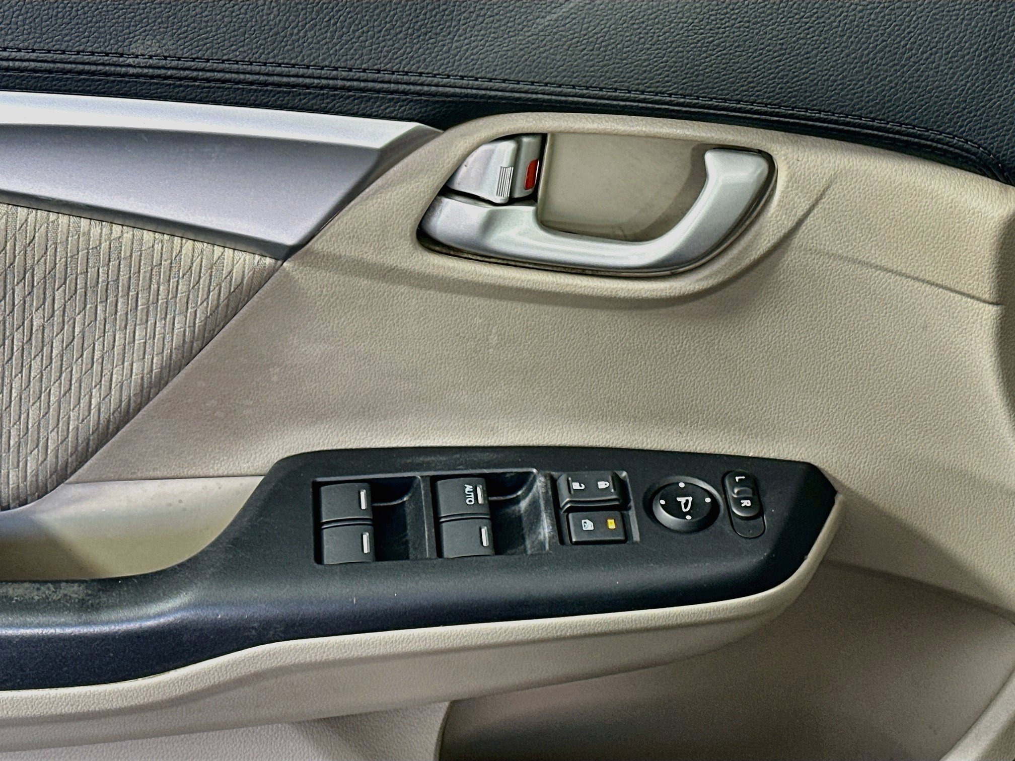 Used 2014 Honda Civic EX image 15