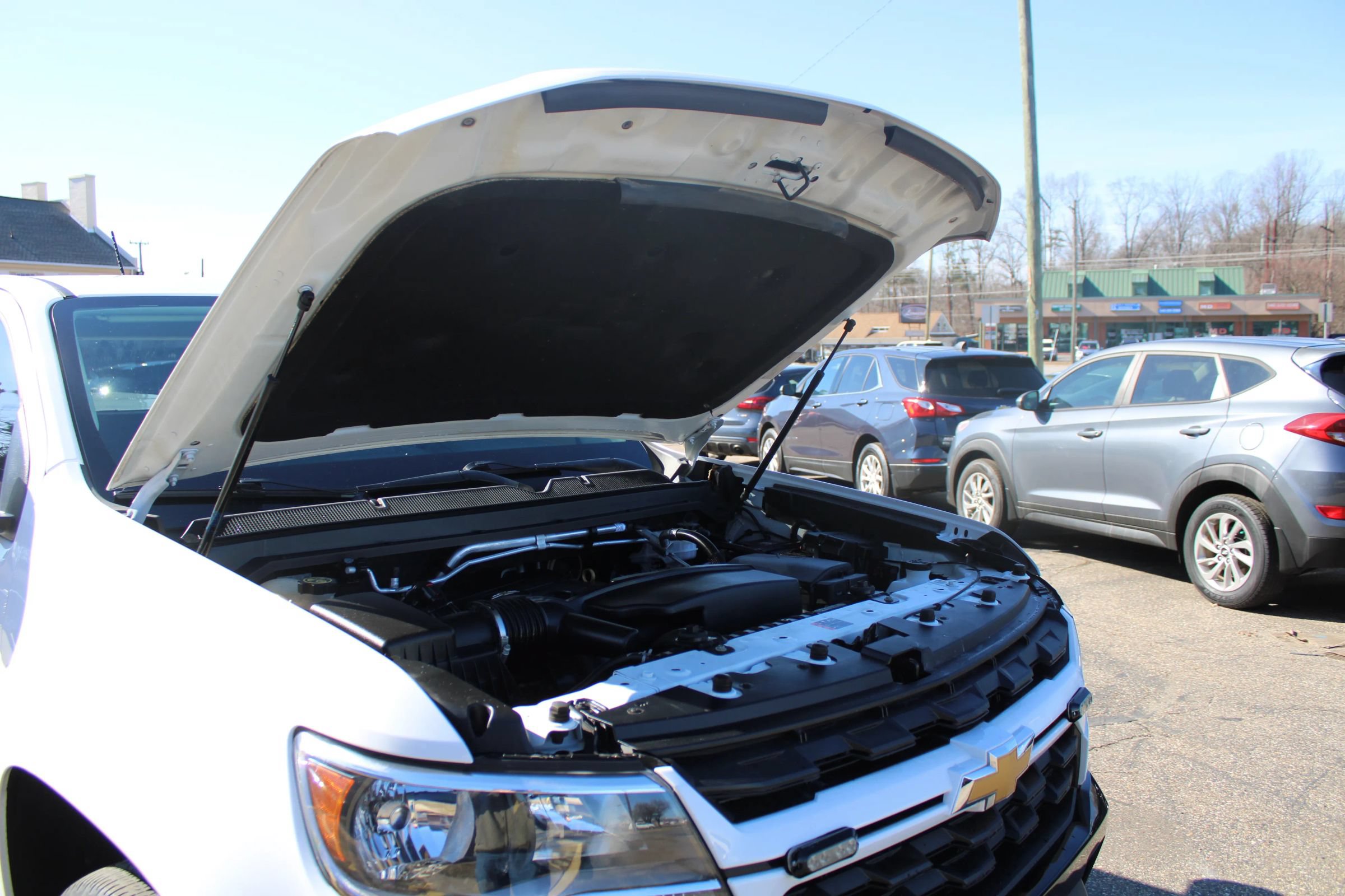 Used 2021 Chevrolet Colorado LT w/ Fleet Safety Package RWD image 32