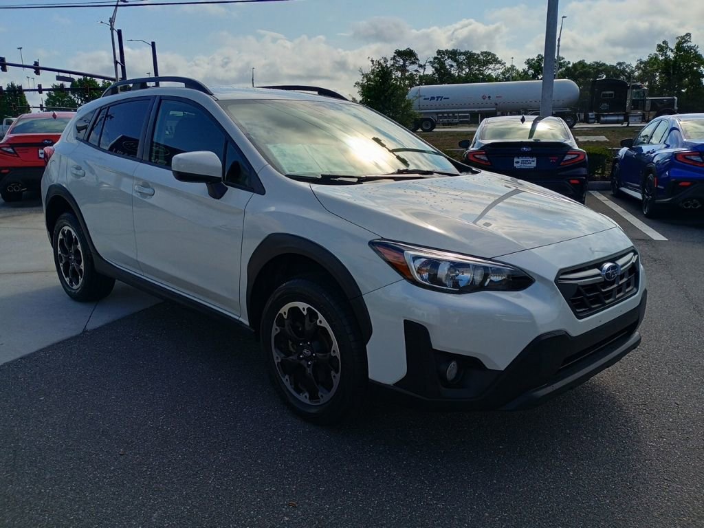 Certified 2023 Subaru Crosstrek 2.0i Premium w/ Popular Package #3 AWD/4WD image 3