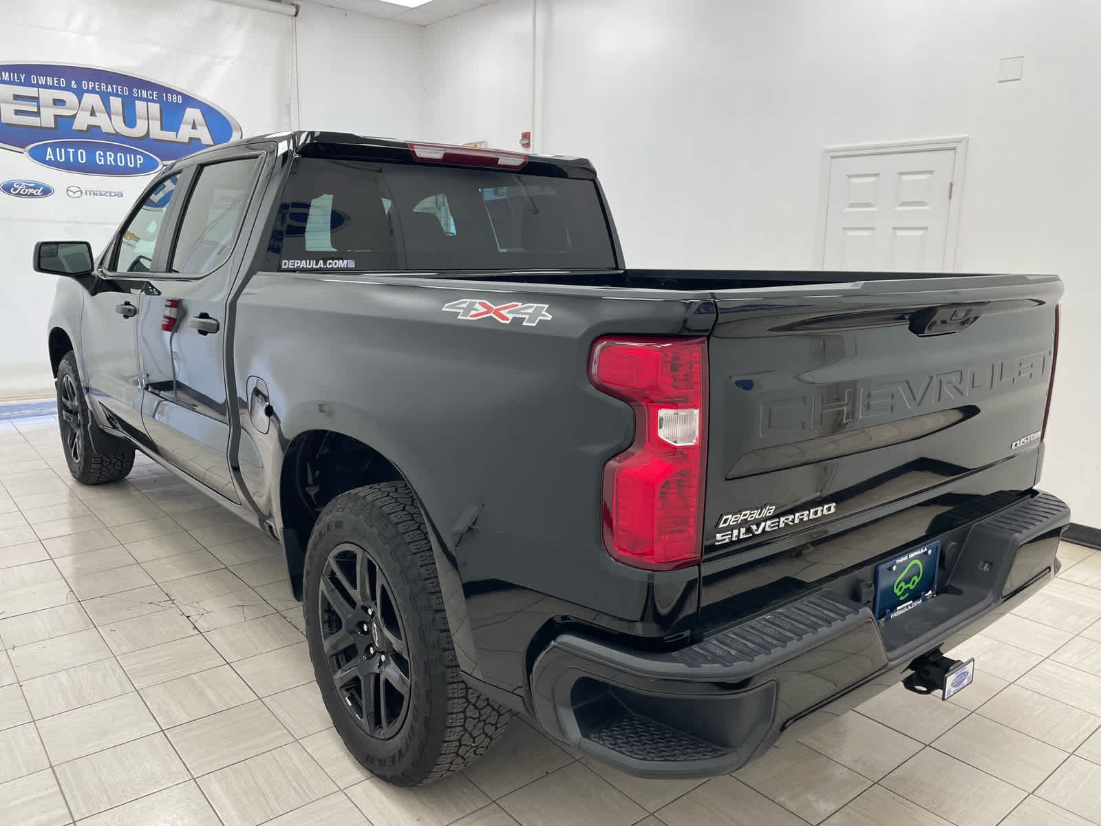 Used 2025 Chevrolet Silverado 1500 Custom w/ Turbomax Blackout Package AWD/4WD image 20