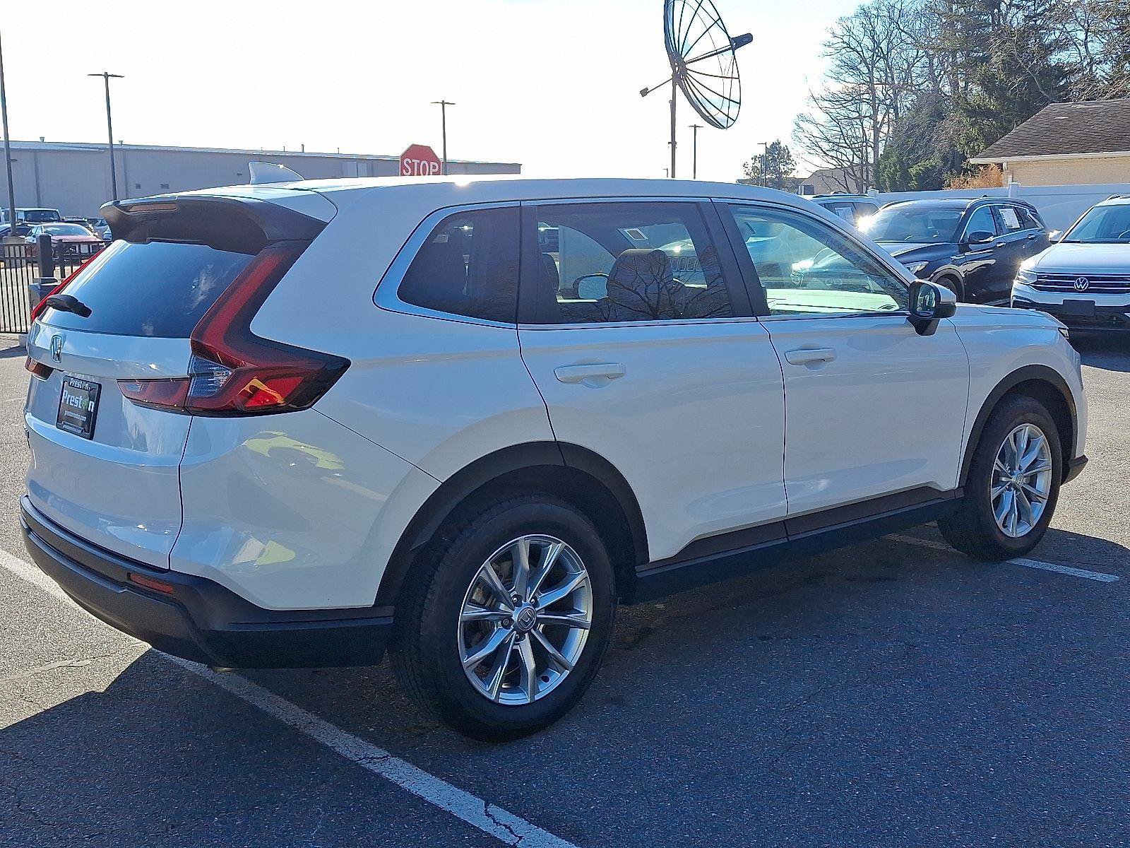 Used 2024 Honda CR-V EX image 4