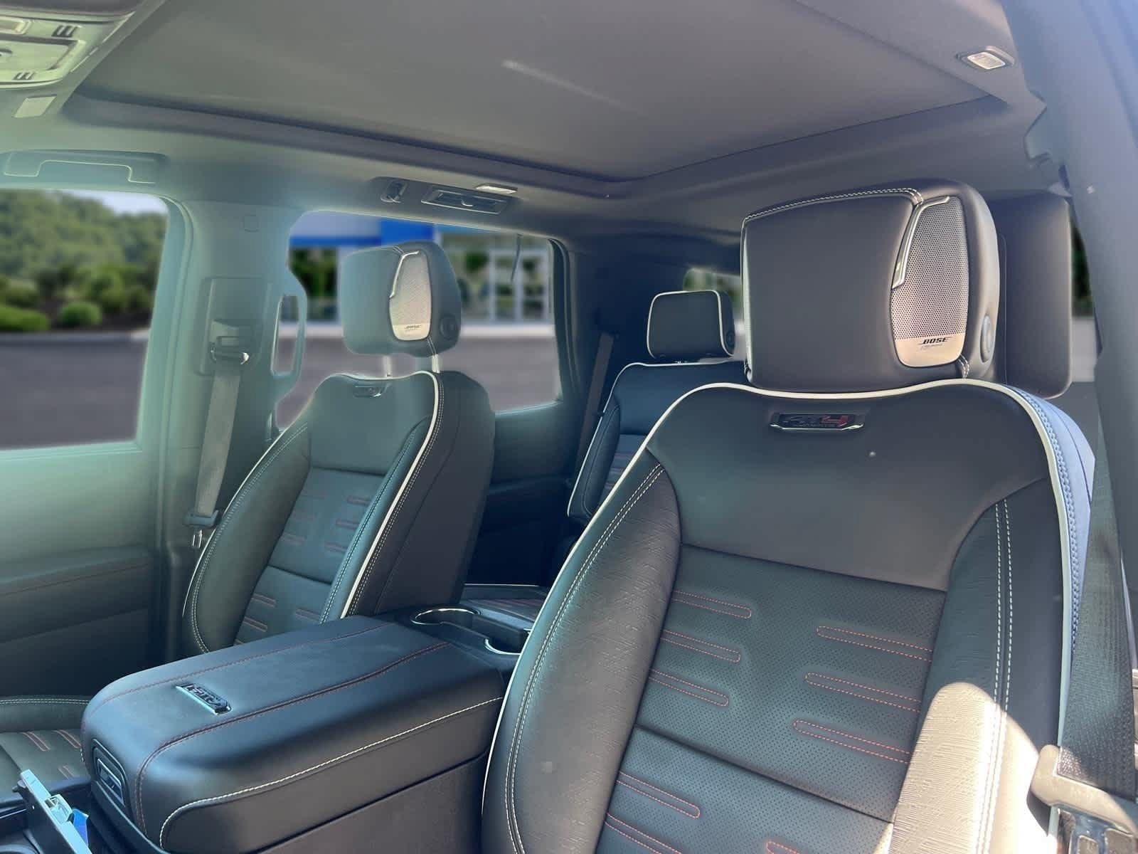 Certified 2025 GMC Yukon AT4 Ultimate w/ LPO, Floor Liner Package AWD/4WD image 13