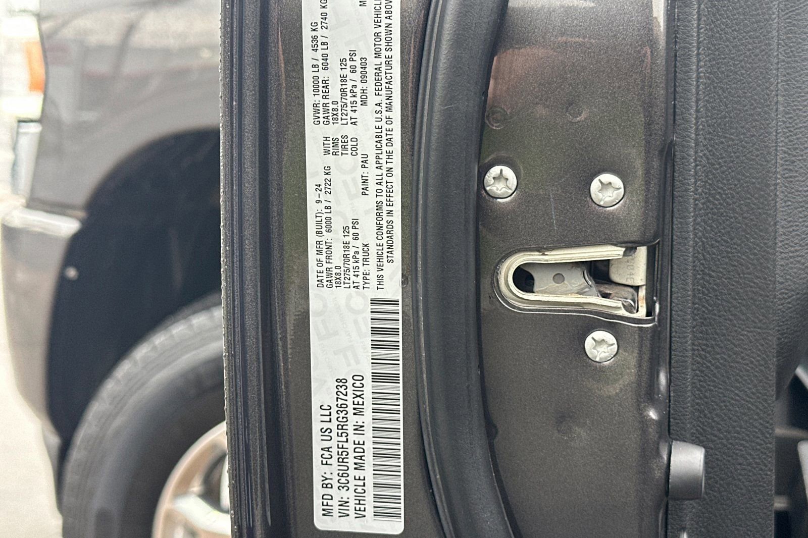 Used 2024 RAM 2500 Laramie image 33