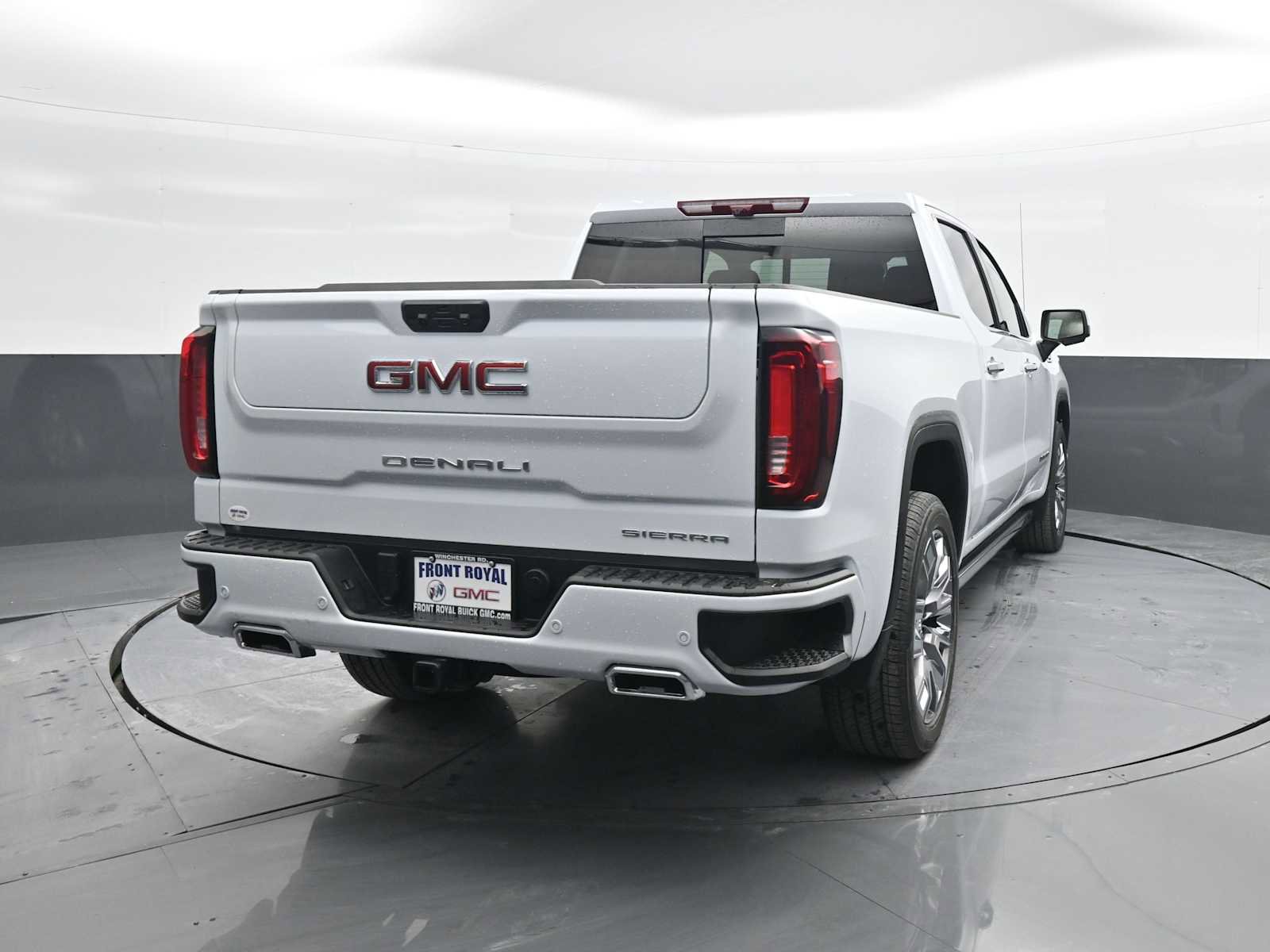 New 2026 GMC Sierra 1500 Denali w/ Denali Reserve Package AWD/4WD image 7