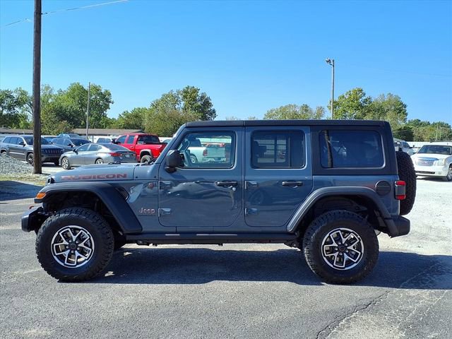 New 2025 Jeep Wrangler Unlimited Rubicon w/ Convenience Group AWD/4WD image 25
