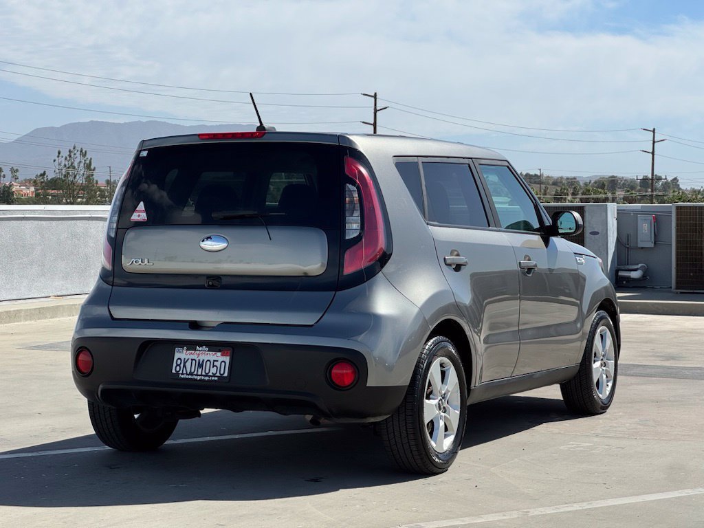 Used 2019 Kia Soul FWD image 32