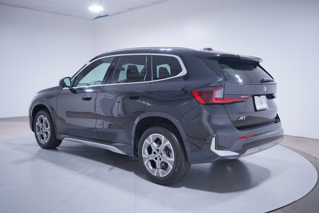 Used 2026 BMW X1 xDrive28i image 3