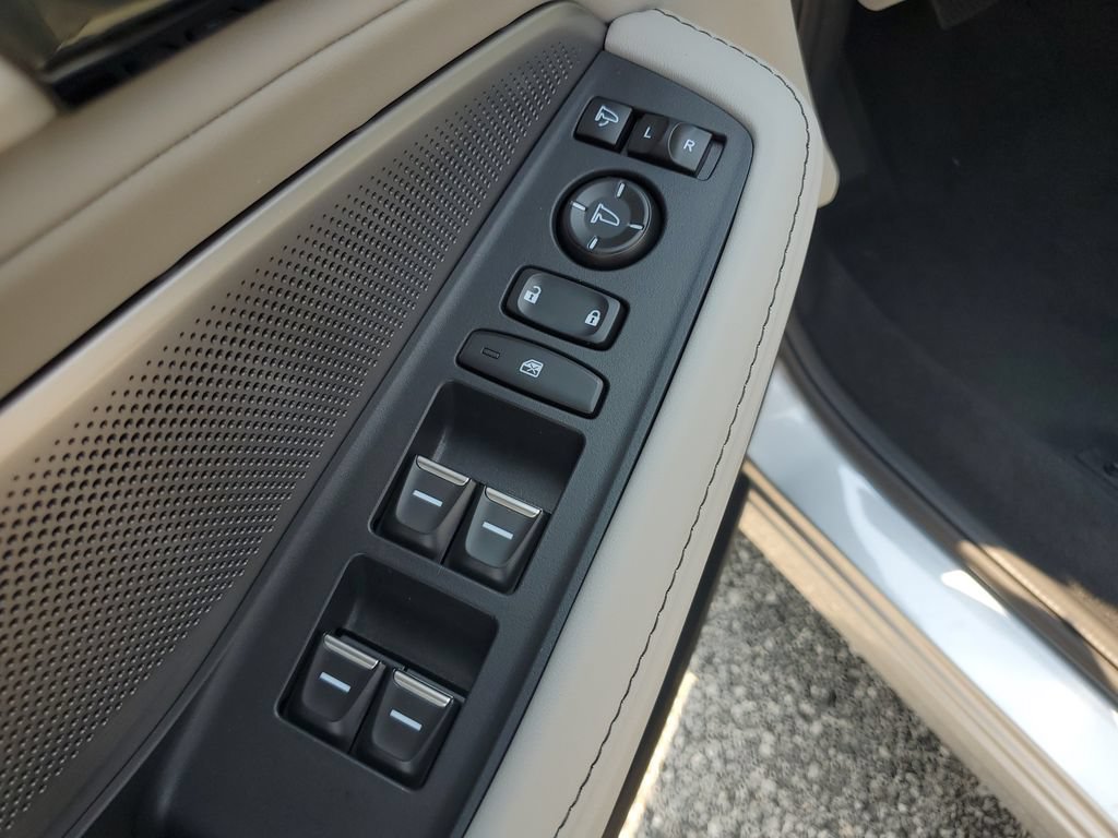 Certified 2026 Acura MDX w/ Technology Package FWD image 20