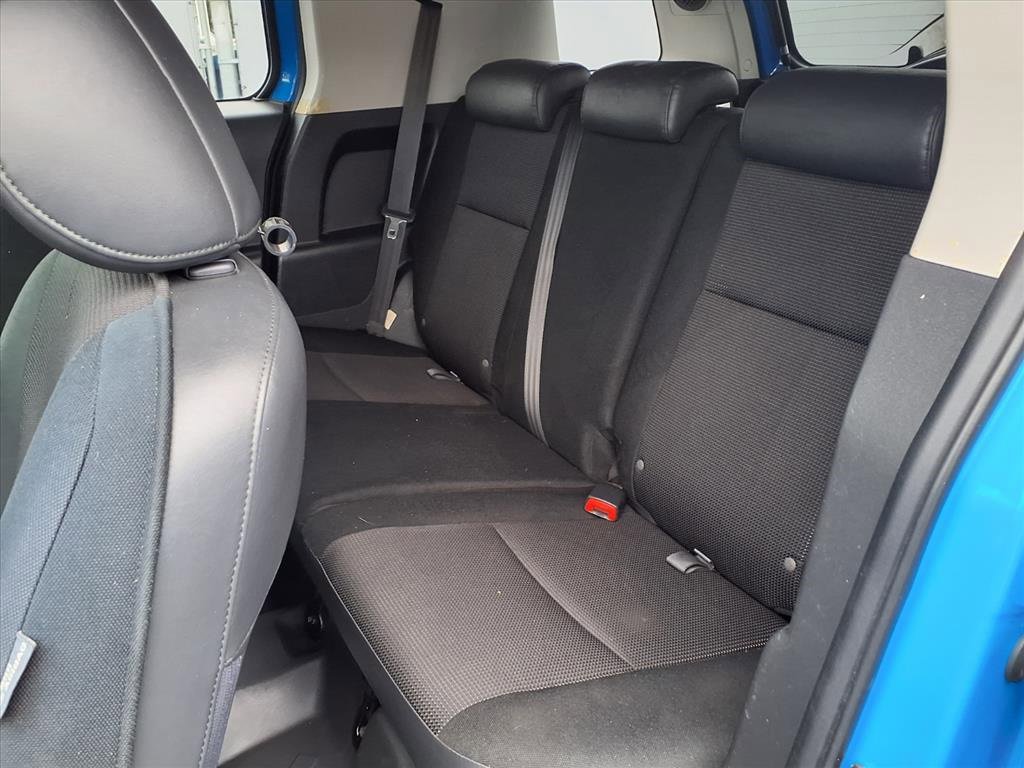 Used 2007 Toyota FJ Cruiser 4WD image 10