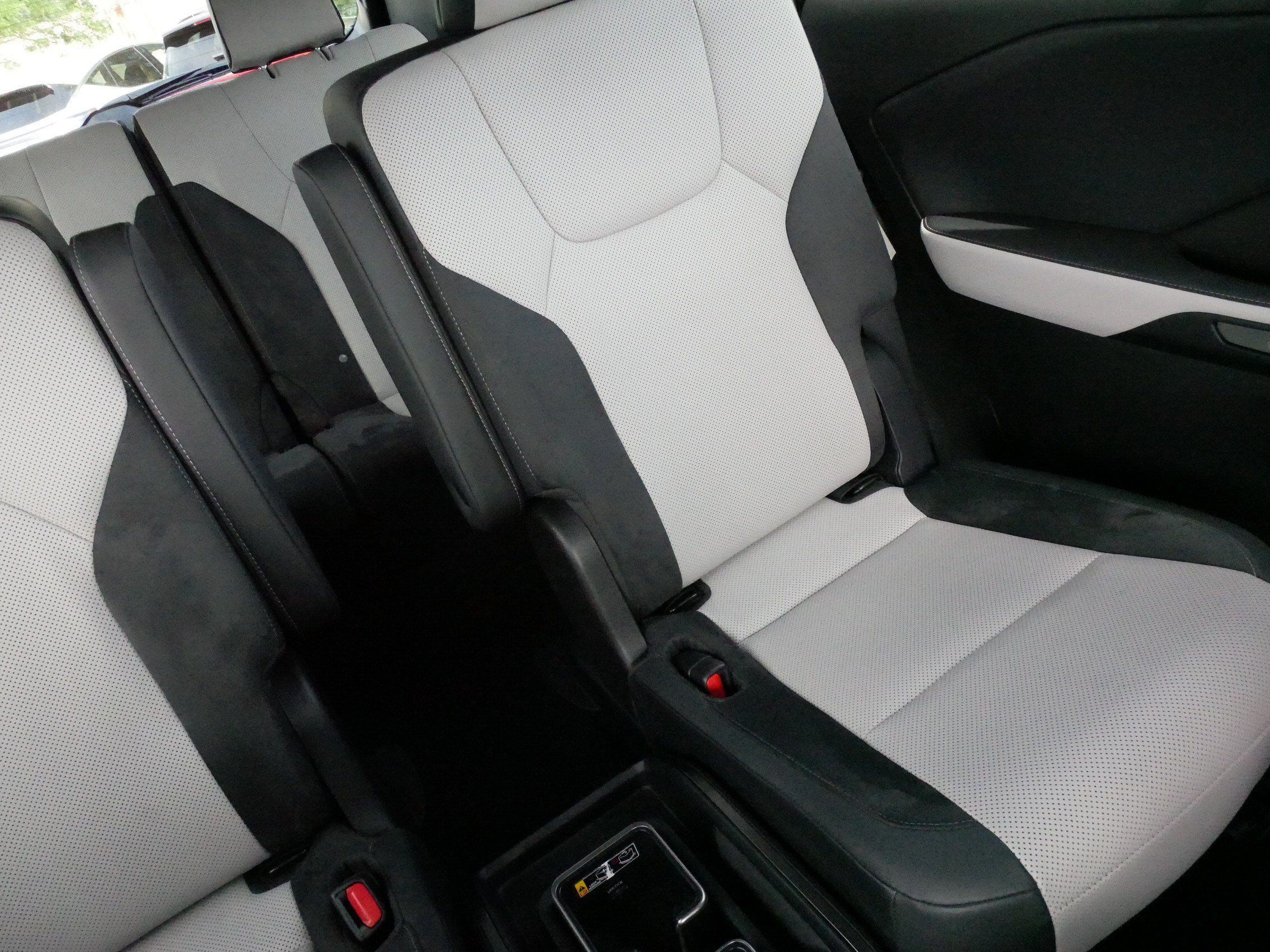 Used 2024 Lexus TX 500h AWD w/ Technology Package image 14