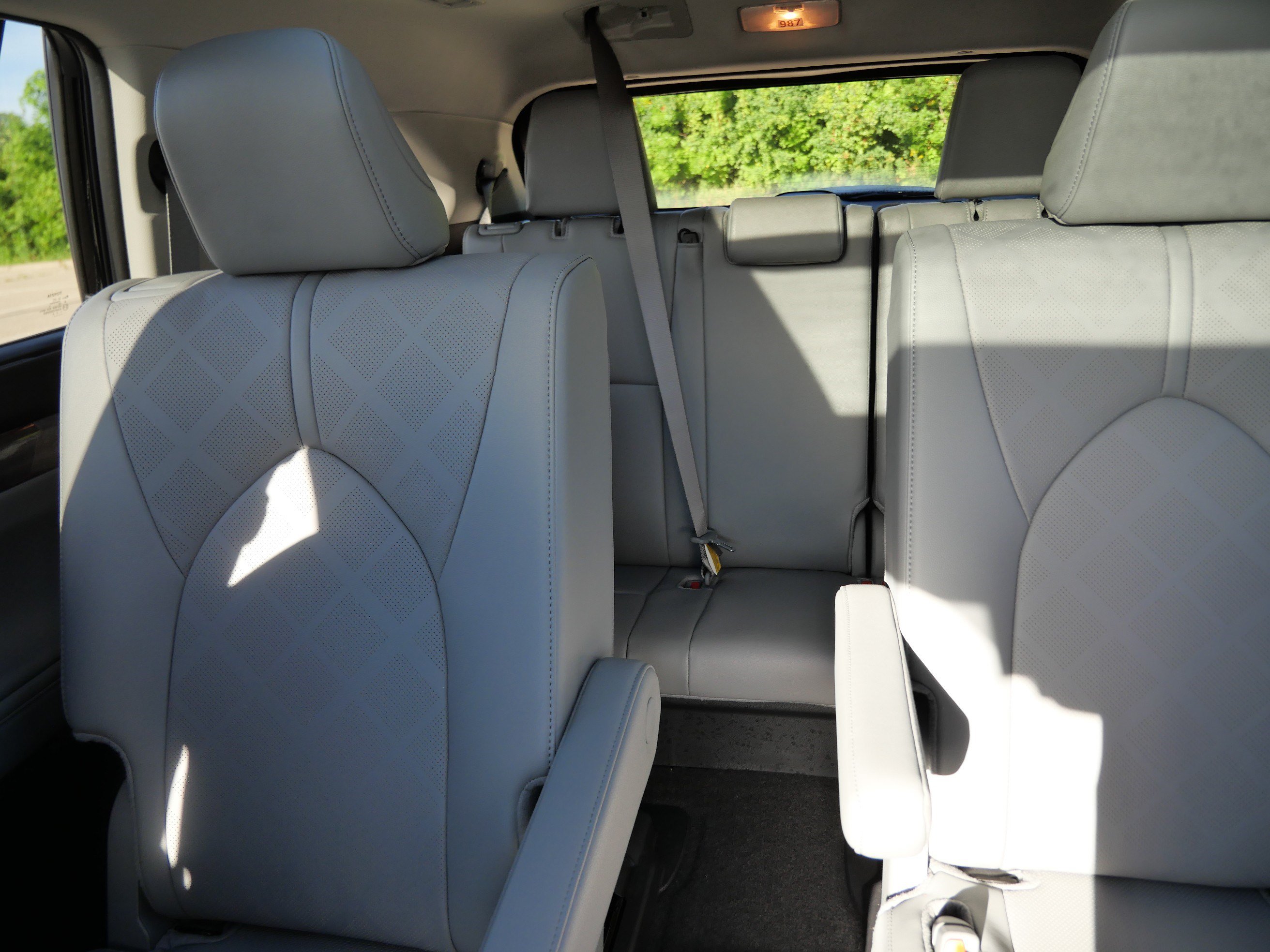 Certified 2026 Toyota Highlander Platinum AWD/4WD image 14