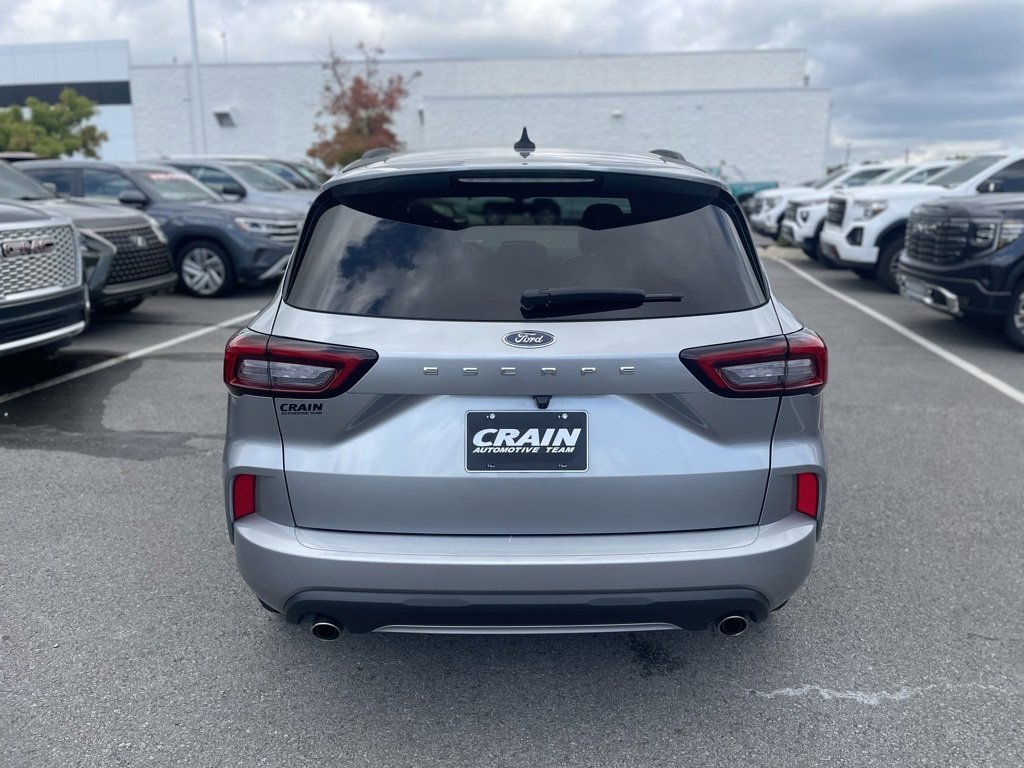 Used 2024 Ford Escape ST-Line image 6