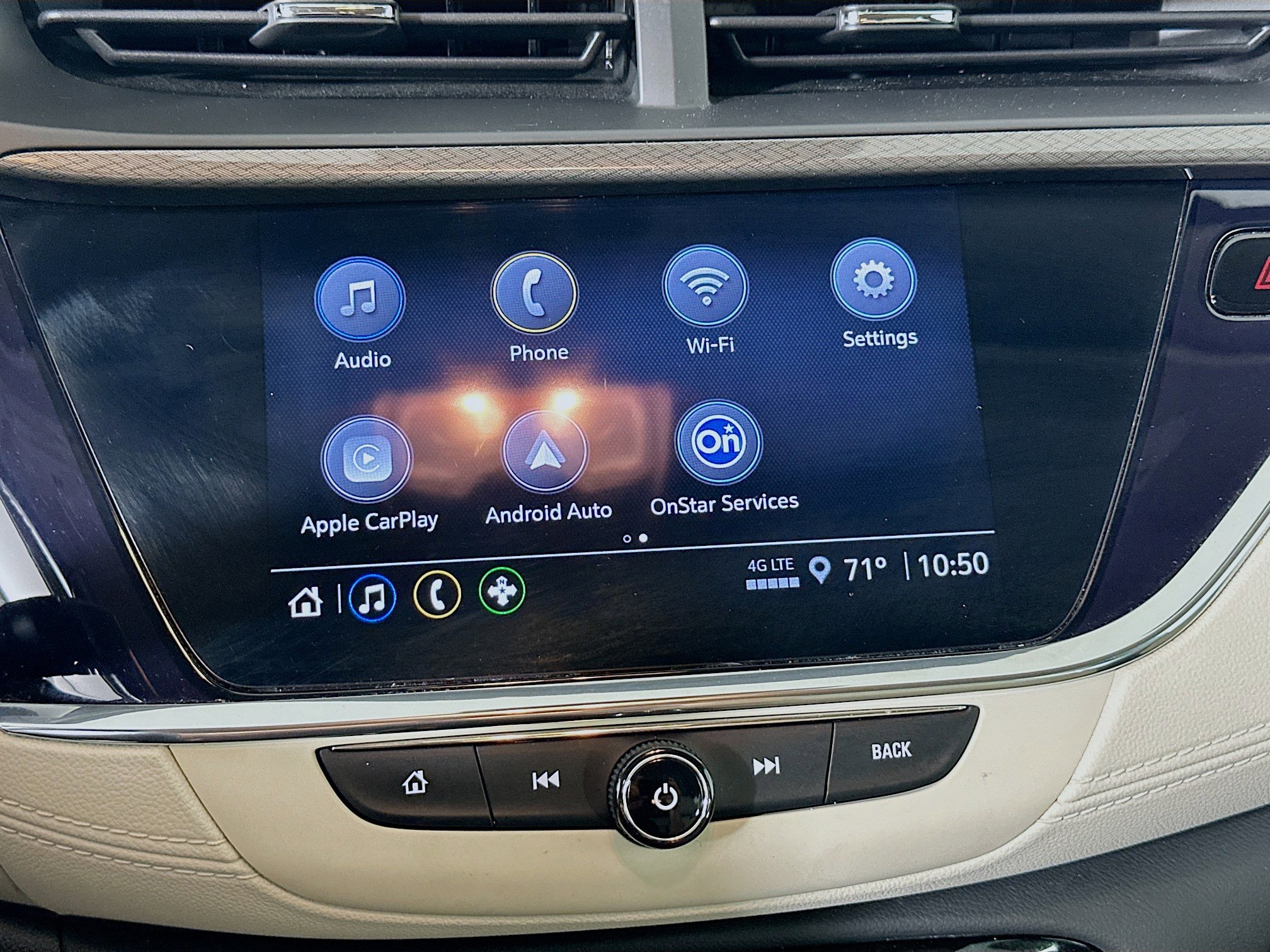 Used 2023 Buick Encore GX Preferred w/ Cold Weather Comfort Package FWD image 21