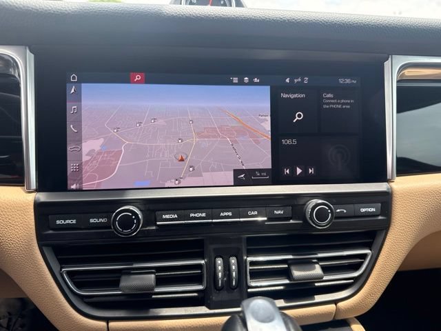 Used 2020 Porsche Macan AWD/4WD image 33