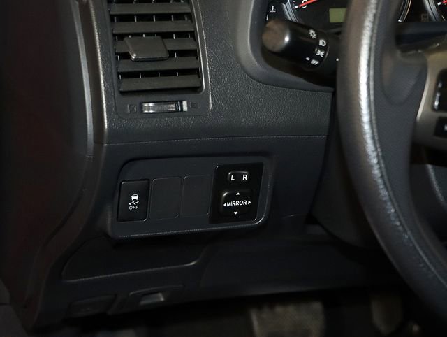 Used 2012 Toyota Corolla S image 22