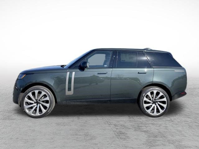New 2026 Land Rover Range Rover SE image 8