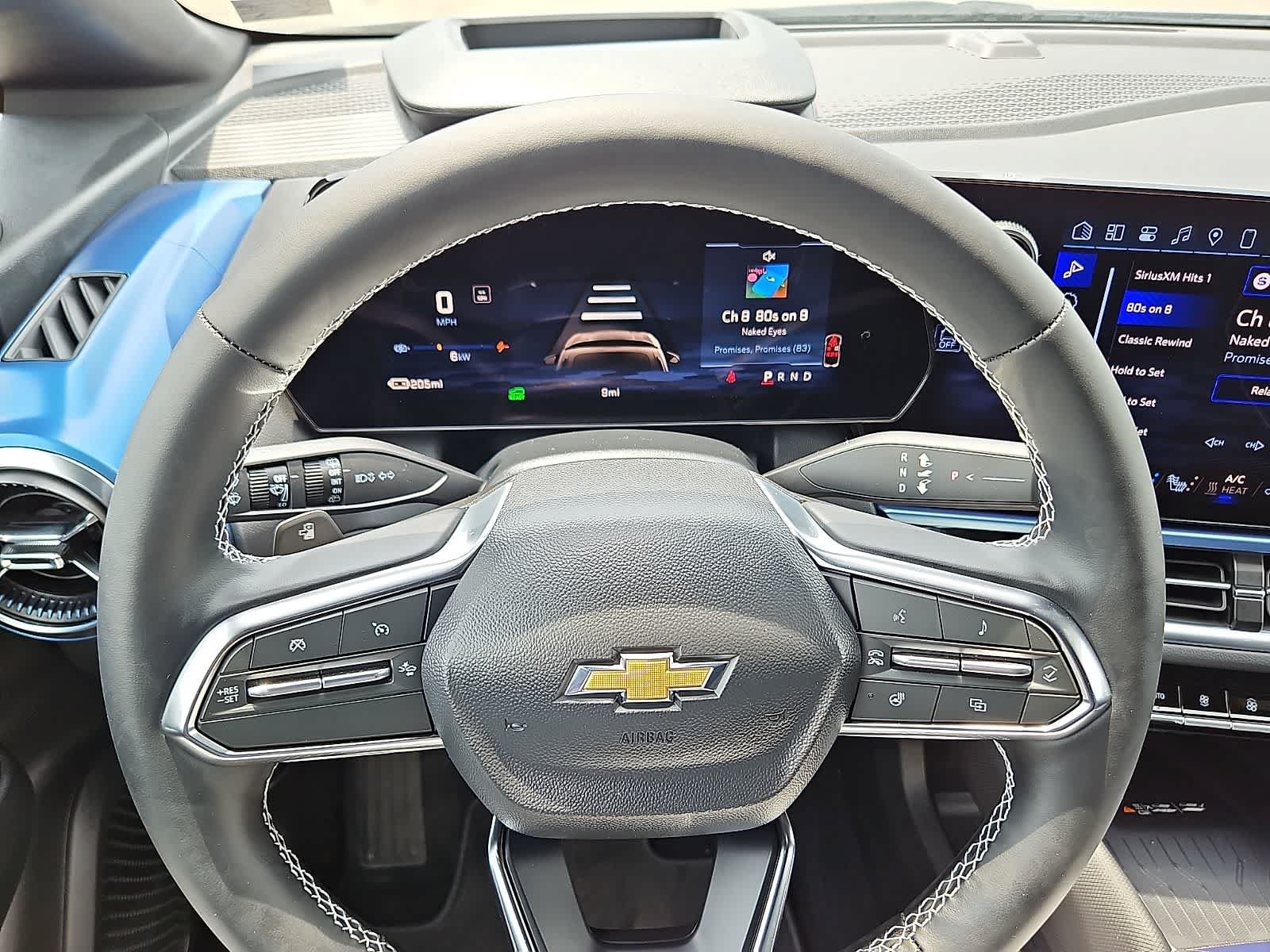 New 2026 Chevrolet Equinox EV LT w/ Convenience Package II FWD image 17