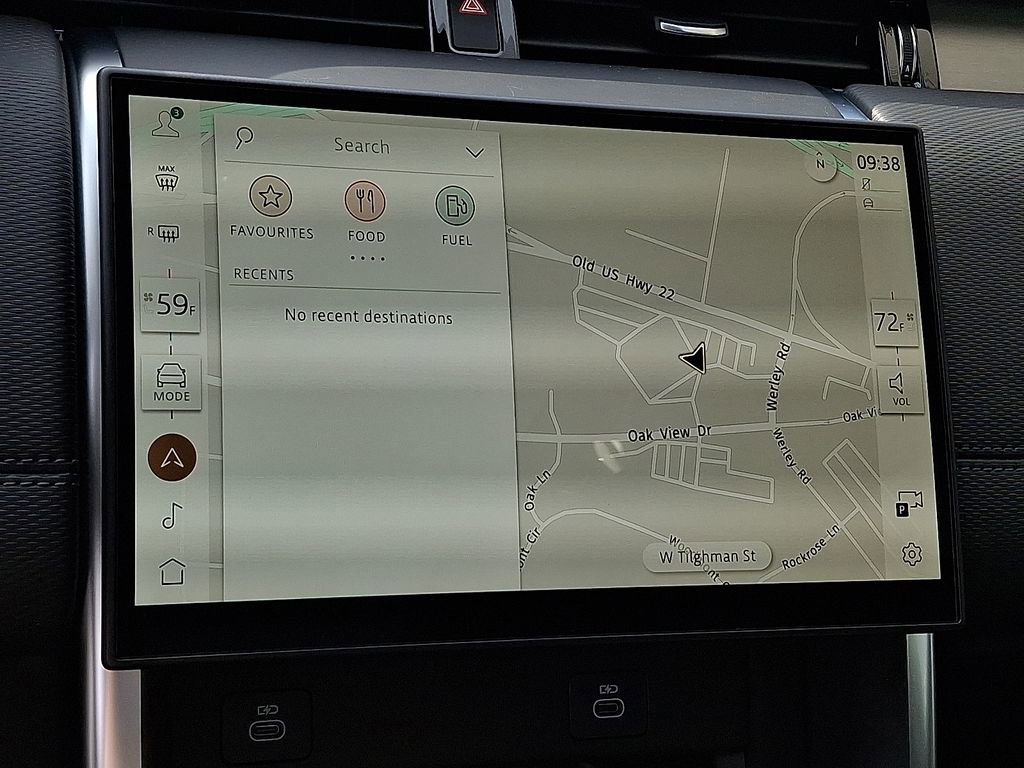 New 2026 Land Rover Discovery Sport Landmark image 15