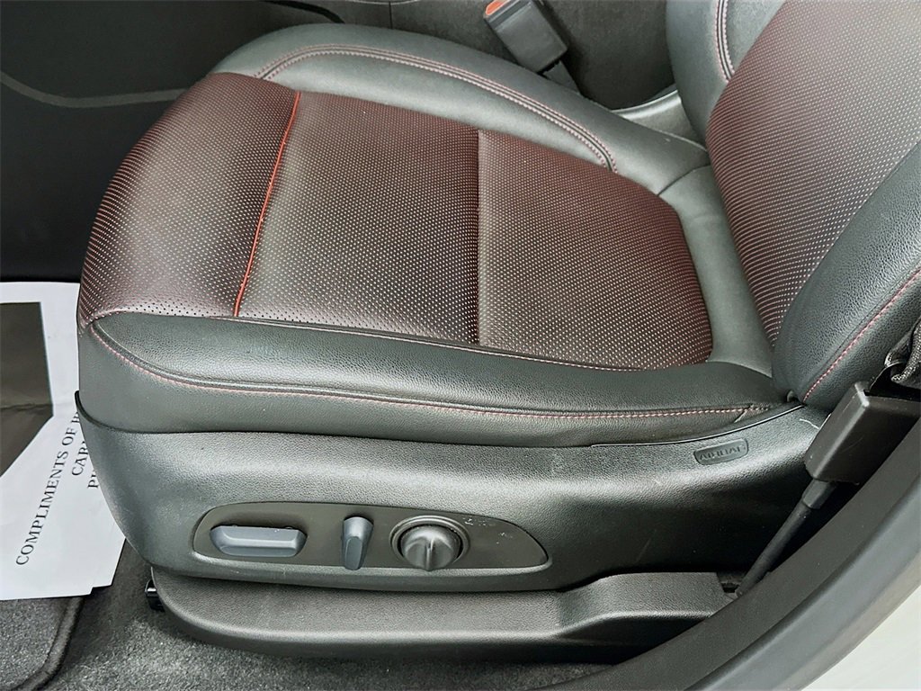 Used 2022 Chevrolet Blazer RS image 20