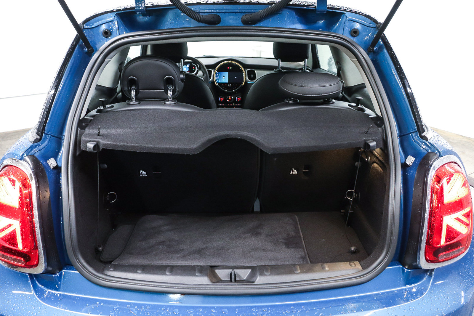 Certified 2023 MINI Cooper 2-Door Hardtop FWD image 25
