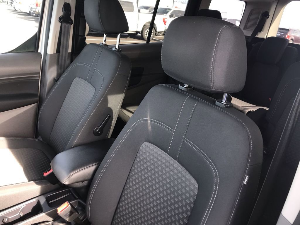 Used 2020 Ford Transit Connect XLT image 11