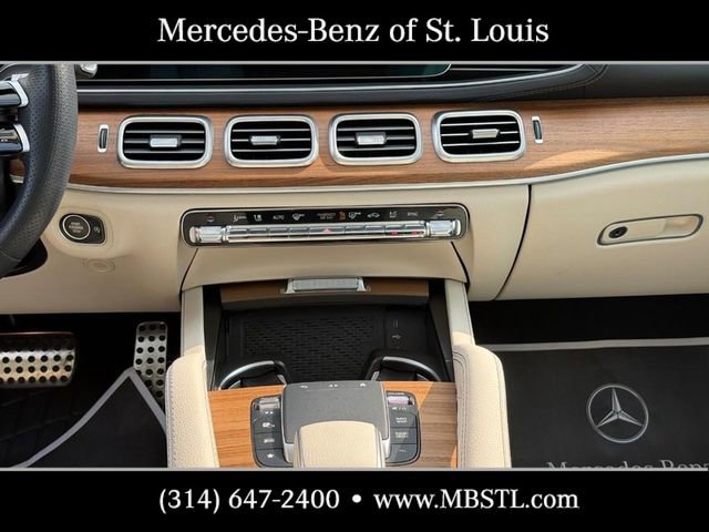 Used 2024 Mercedes-Benz GLS 450 4MATIC image 17
