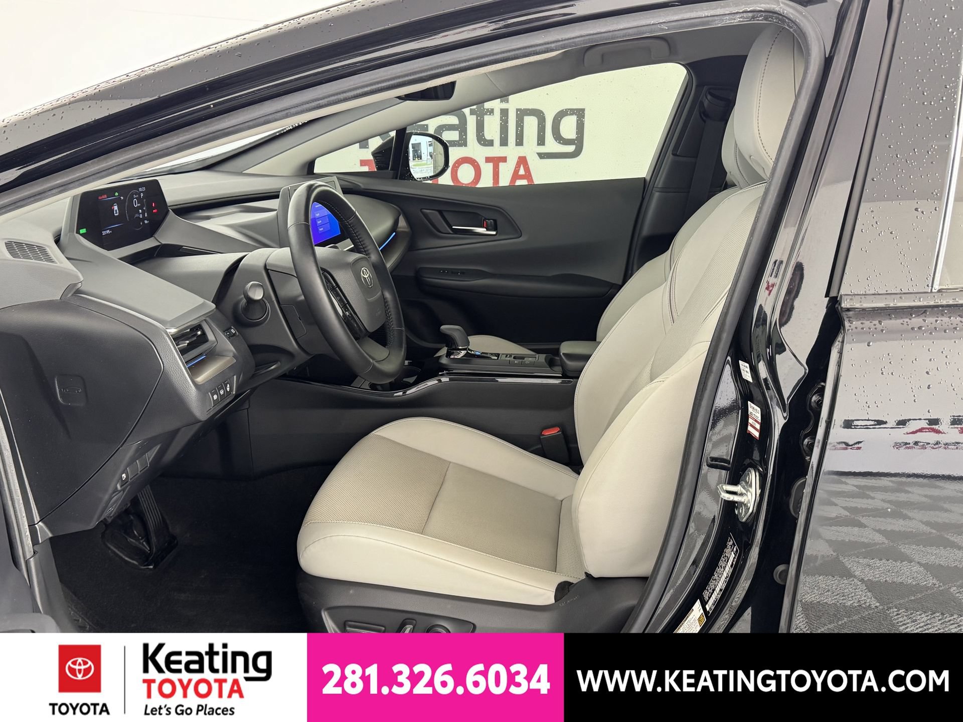 Certified 2024 Toyota Prius XLE FWD image 16