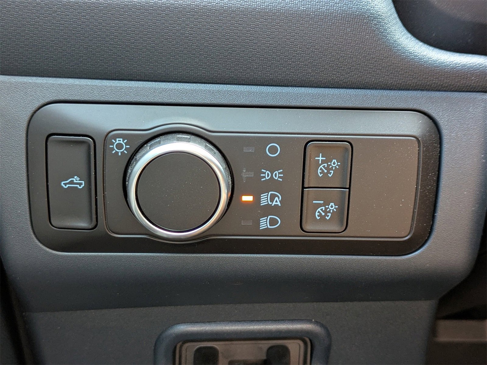 New 2025 Ford Maverick XLT w/ XLT Luxury Package image 22