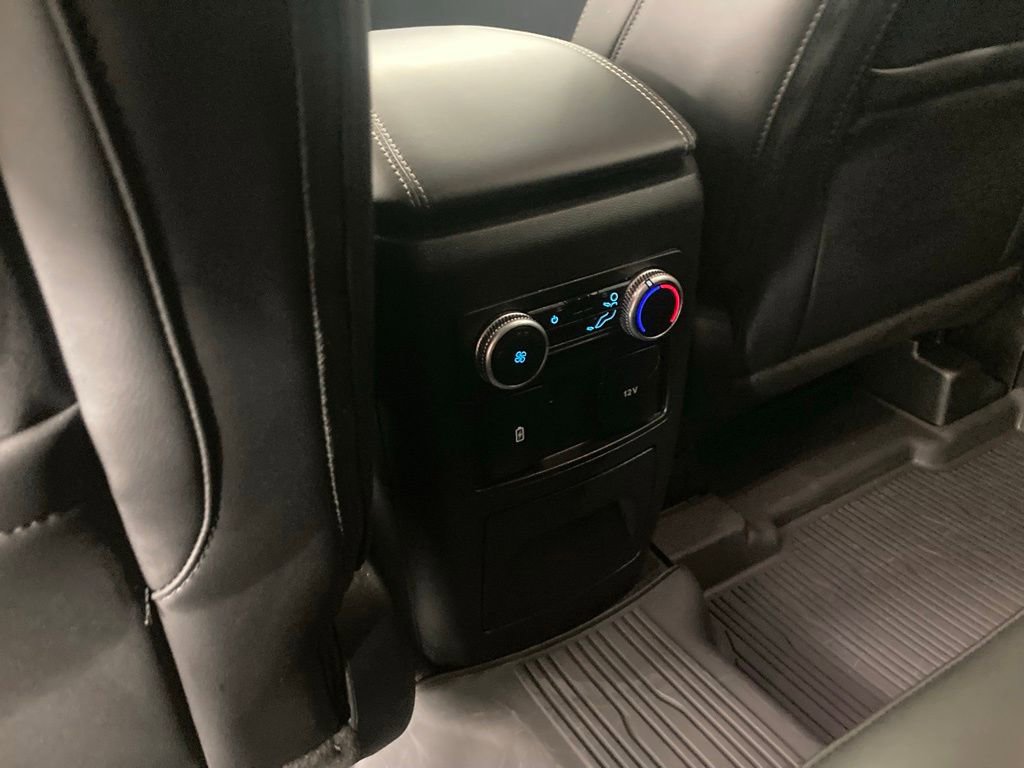 Used 2022 Ford Explorer XLT w/ Equipment Group 202A image 15