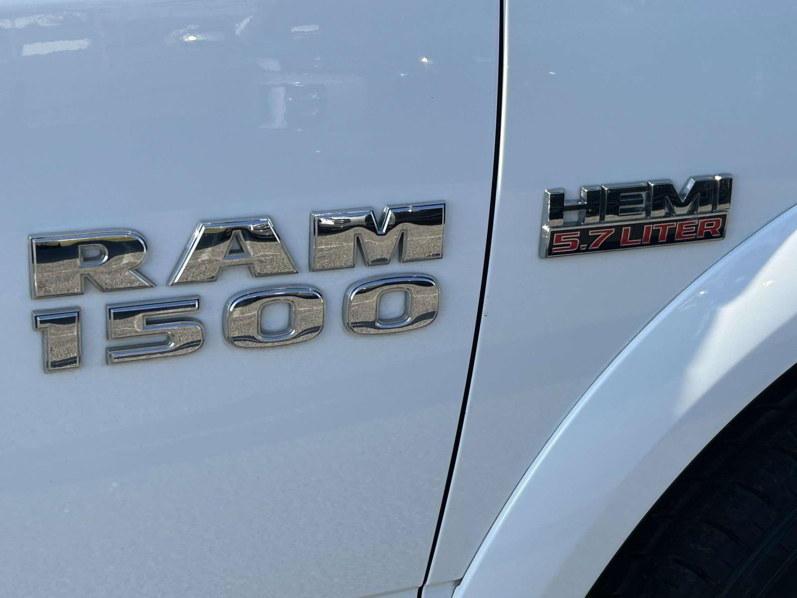 Used 2015 RAM 1500 Limited AWD/4WD image 12