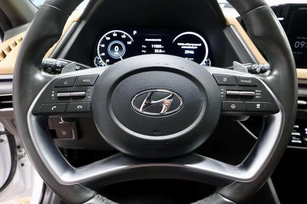 Used 2023 Hyundai Sonata Limited w/ Preferred Accessory Package FWD image 33