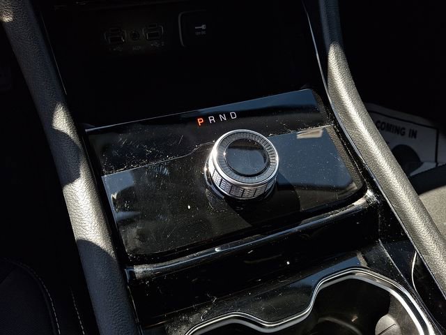 Used 2022 Jeep Grand Cherokee Laredo w/ Luxury Tech Group I image 11