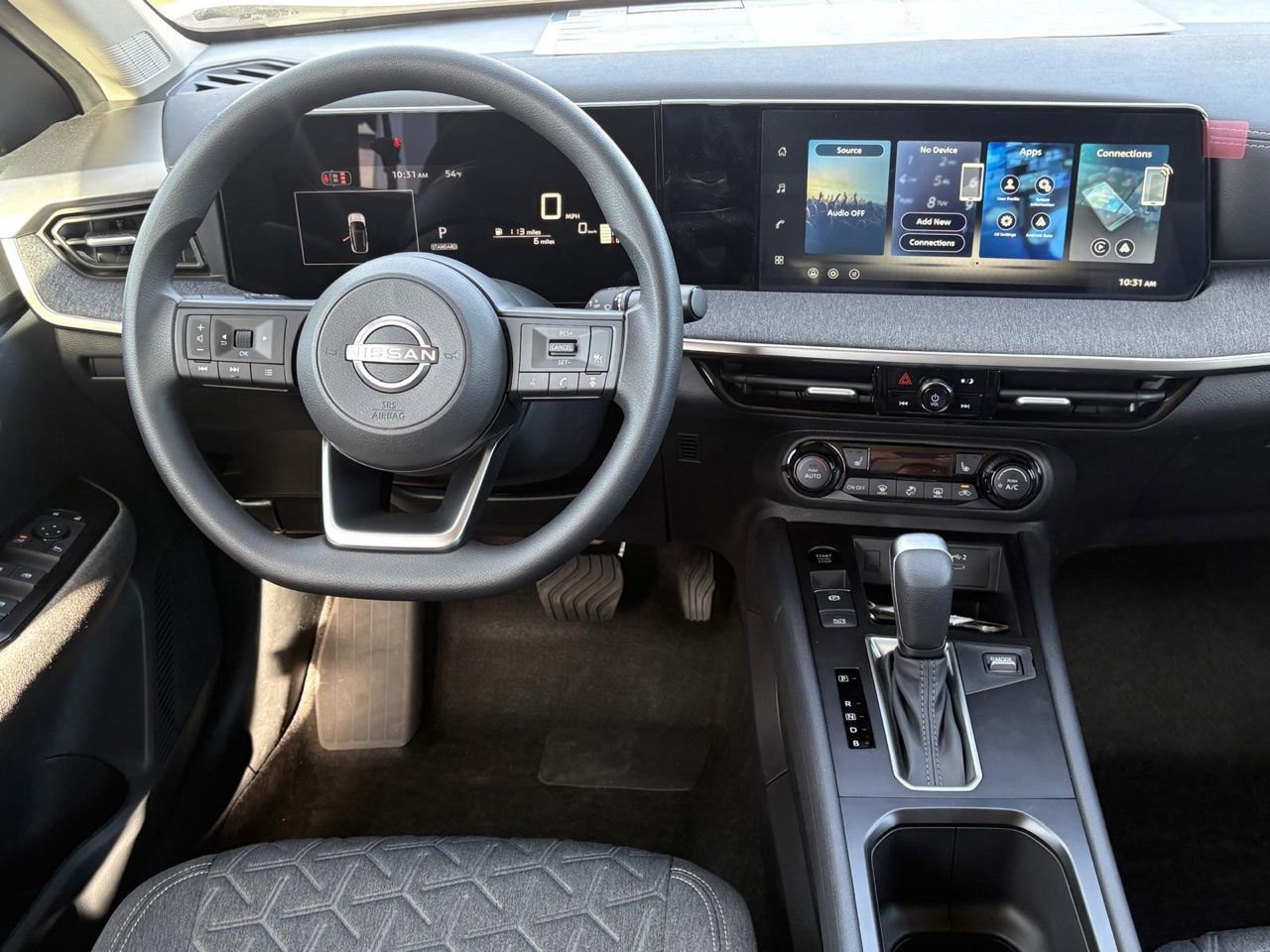 New 2026 Nissan Kicks SV w/ SV Premium Package FWD image 11