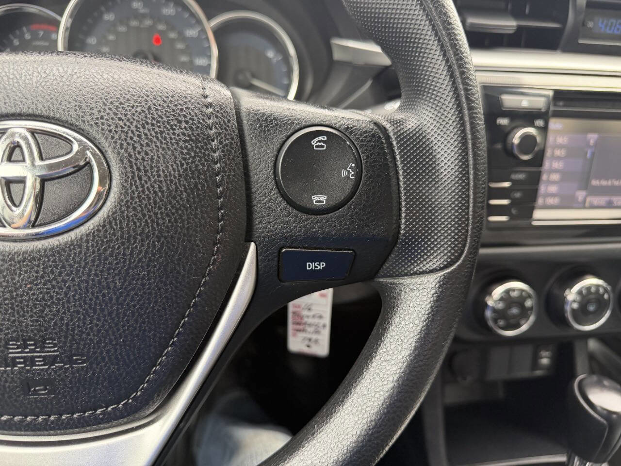 Used 2016 Toyota Corolla L FWD image 28