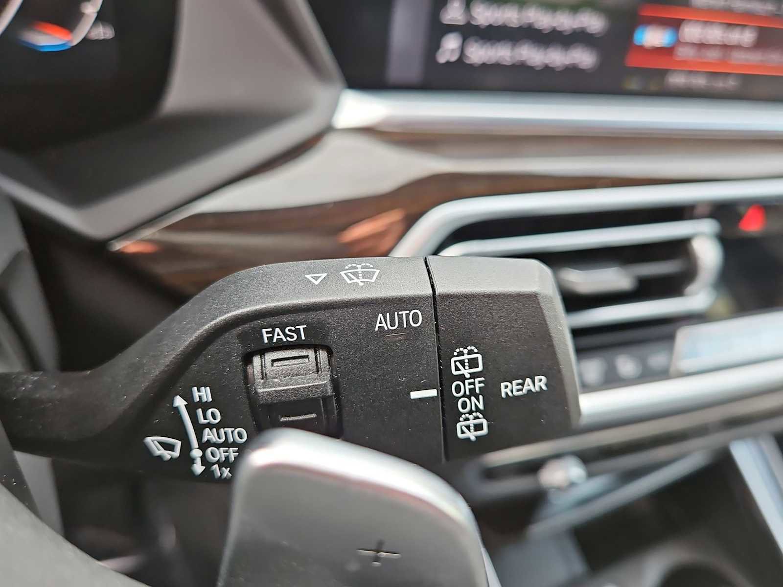 Used 2020 BMW X5 xDrive40i w/ Convenience Package image 25