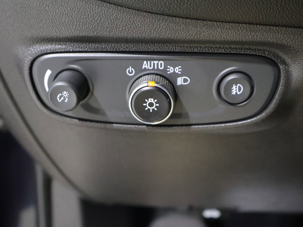 Used 2021 Chevrolet Equinox LT AWD/4WD image 31