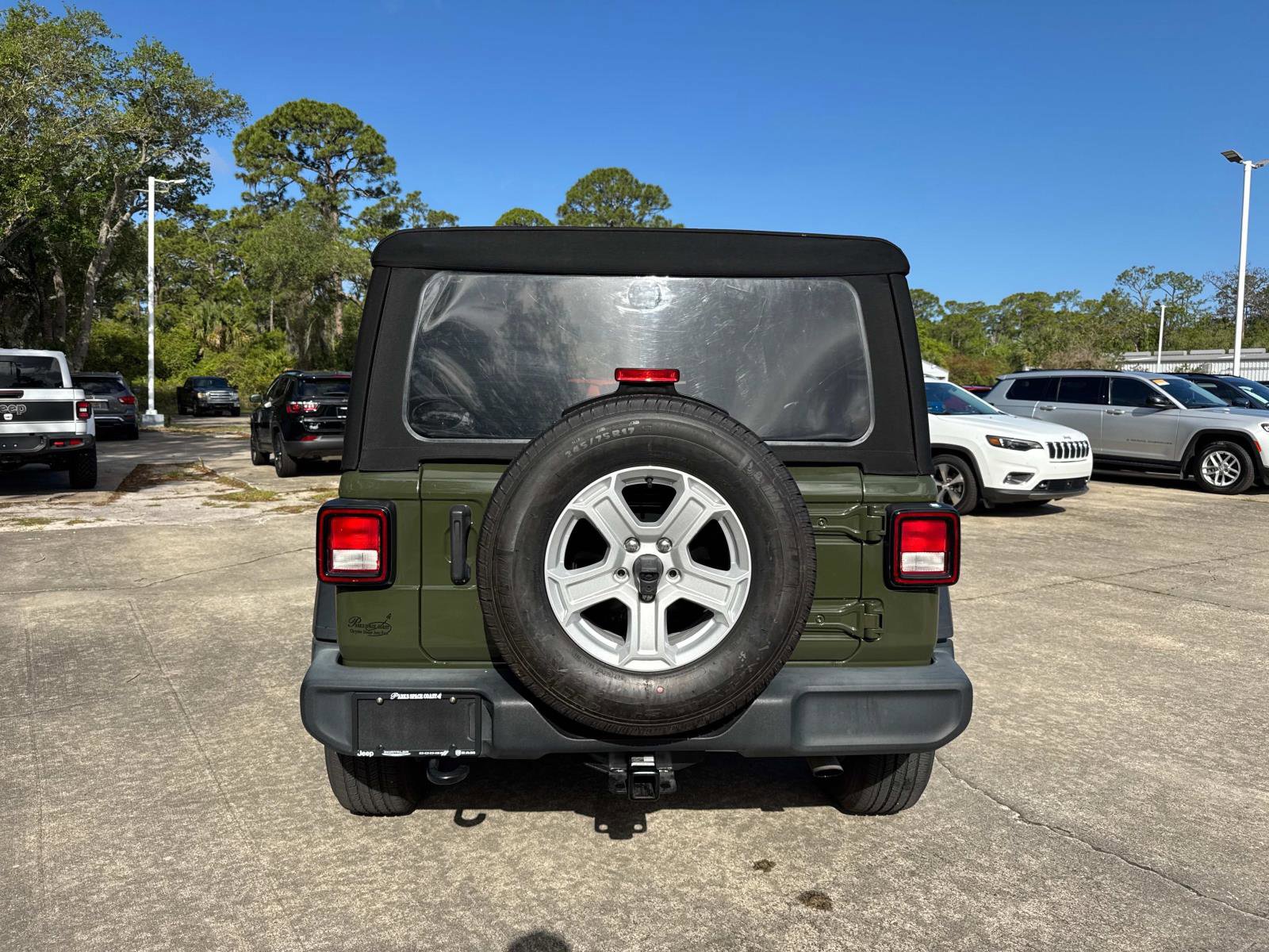 Certified 2021 Jeep Wrangler Unlimited Sport image 4