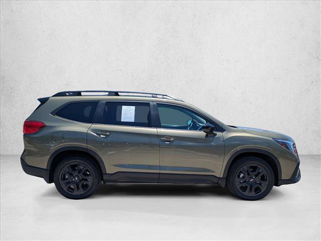 Used 2025 Subaru Ascent Onyx Edition AWD/4WD image 4