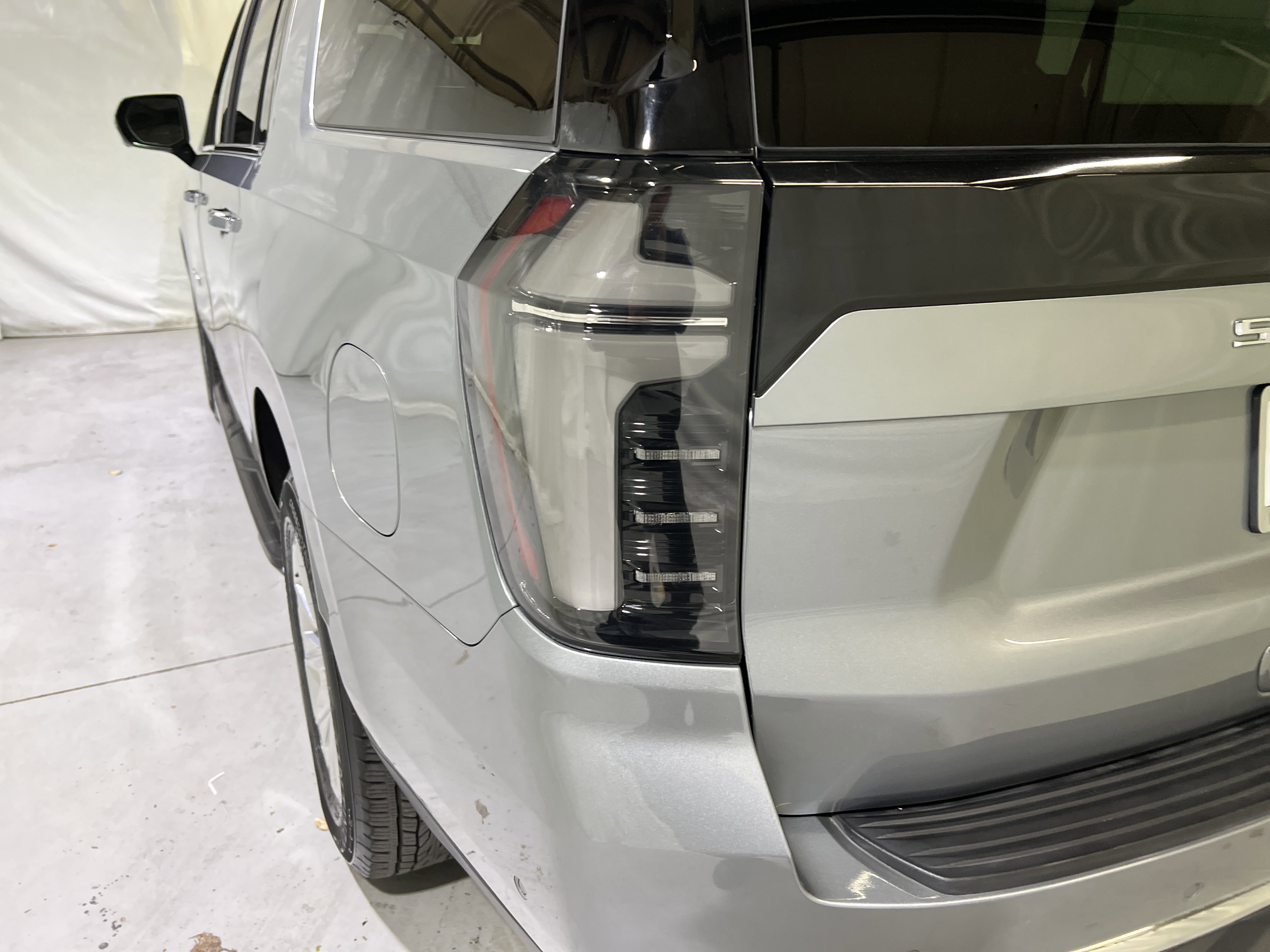 Certified 2025 Chevrolet Suburban Premier image 10