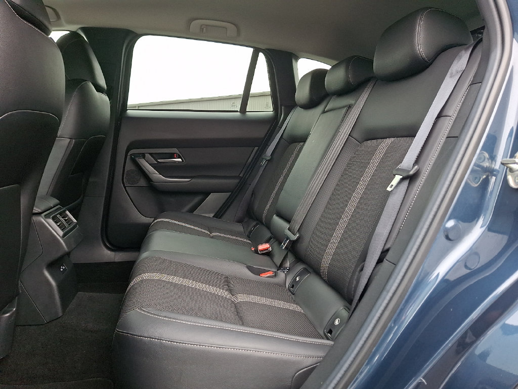 Used 2025 MAZDA CX-50 AWD 2.5 S w/ Preferred Package image 10