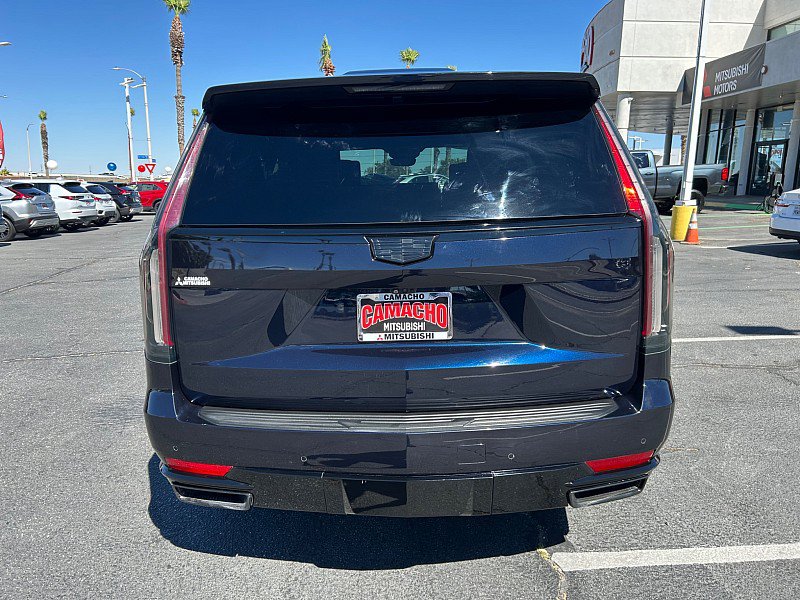 Used 2021 Cadillac Escalade Sport w/ Driver Assist Tech Package AWD/4WD image 4