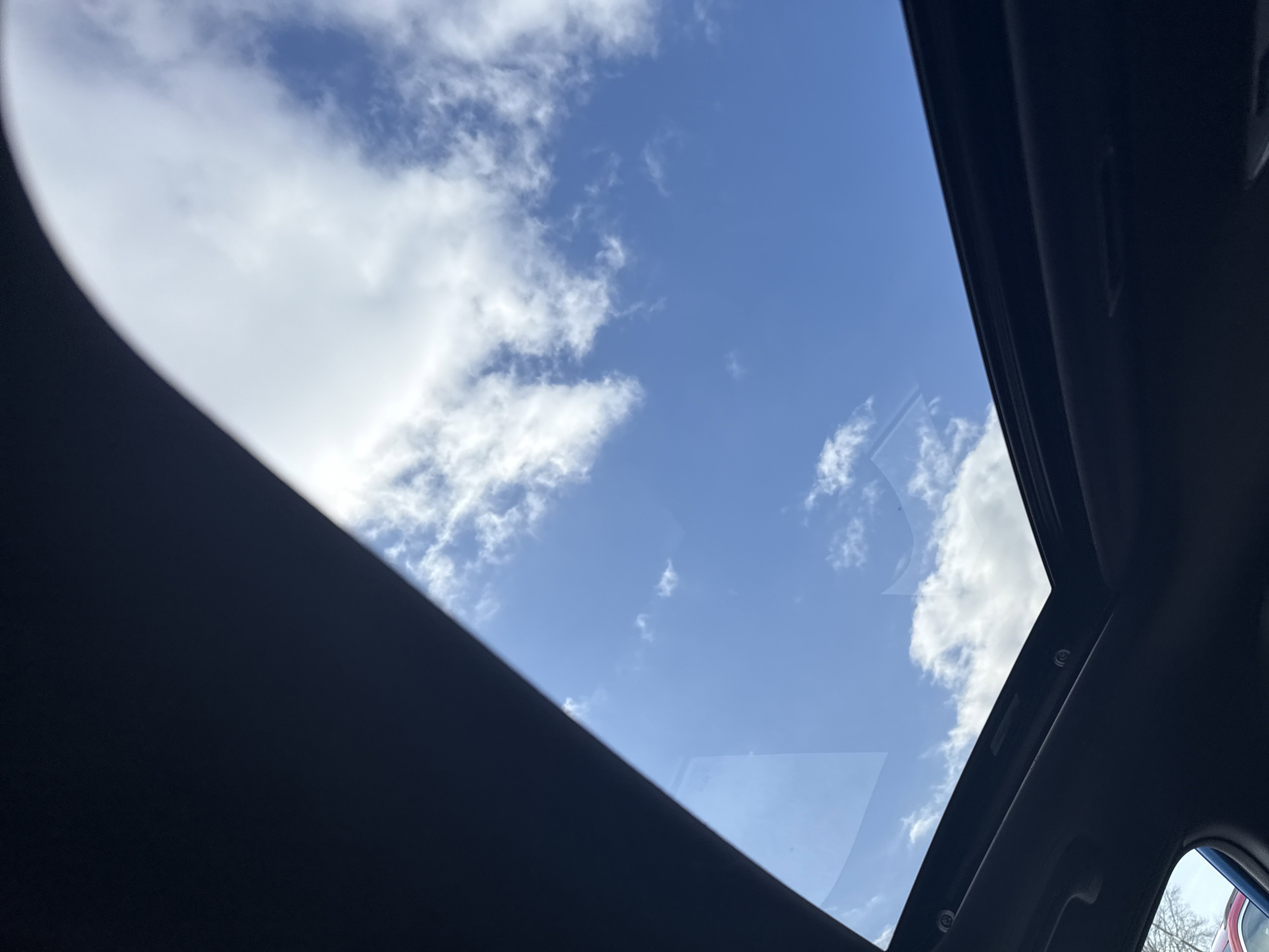 Used 2017 Hyundai Elantra Sport w/ Sport Premium Package 06 image 29