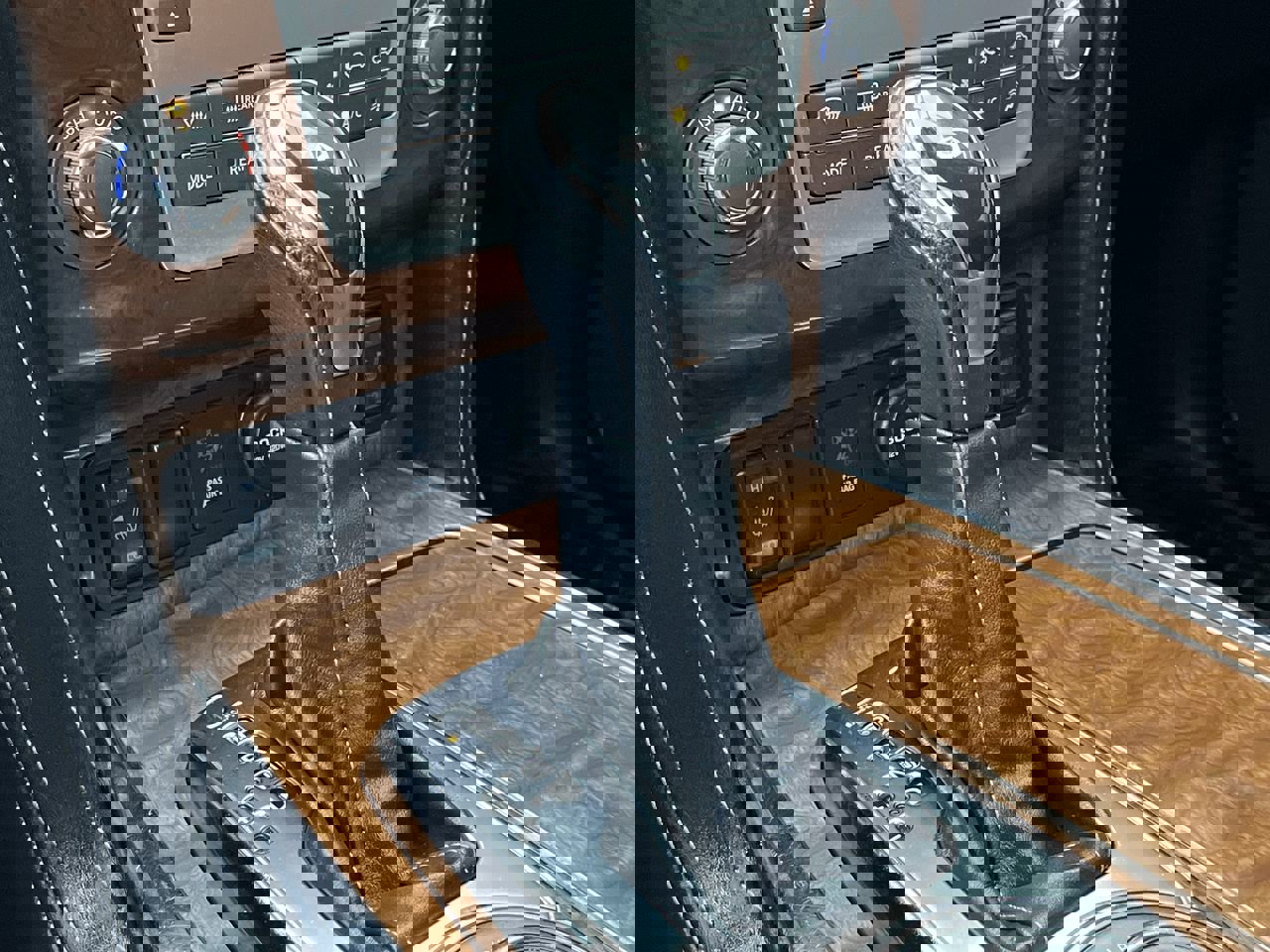 Used 2019 INFINITI QX80 Luxe image 26