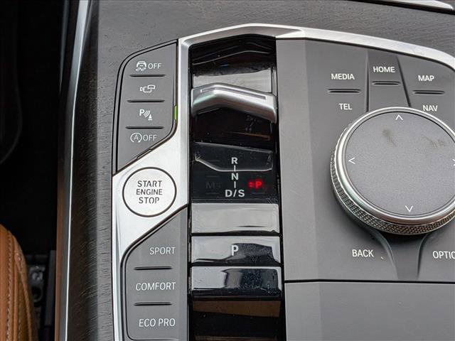 Used 2023 BMW 330i Sedan w/ Premium Package image 14