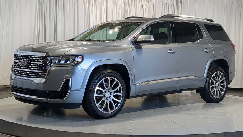 Used 2023 GMC Acadia Denali w/ Denali Technology Package AWD/4WD image 5
